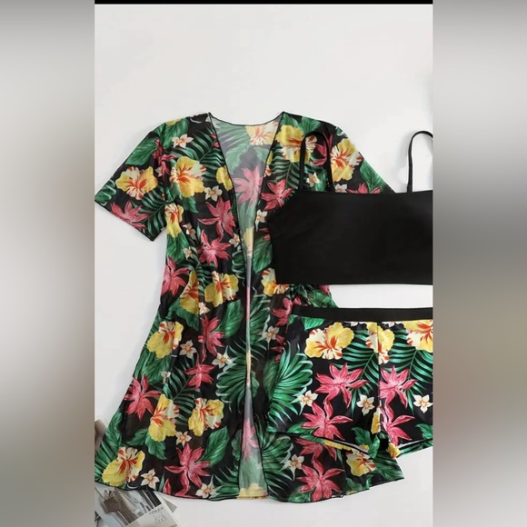 🌼💜NEW Tropical Floral Print Stretchy Black 3 Piece Swimsuit, Spaghetti Straps - Picture 2 of 8